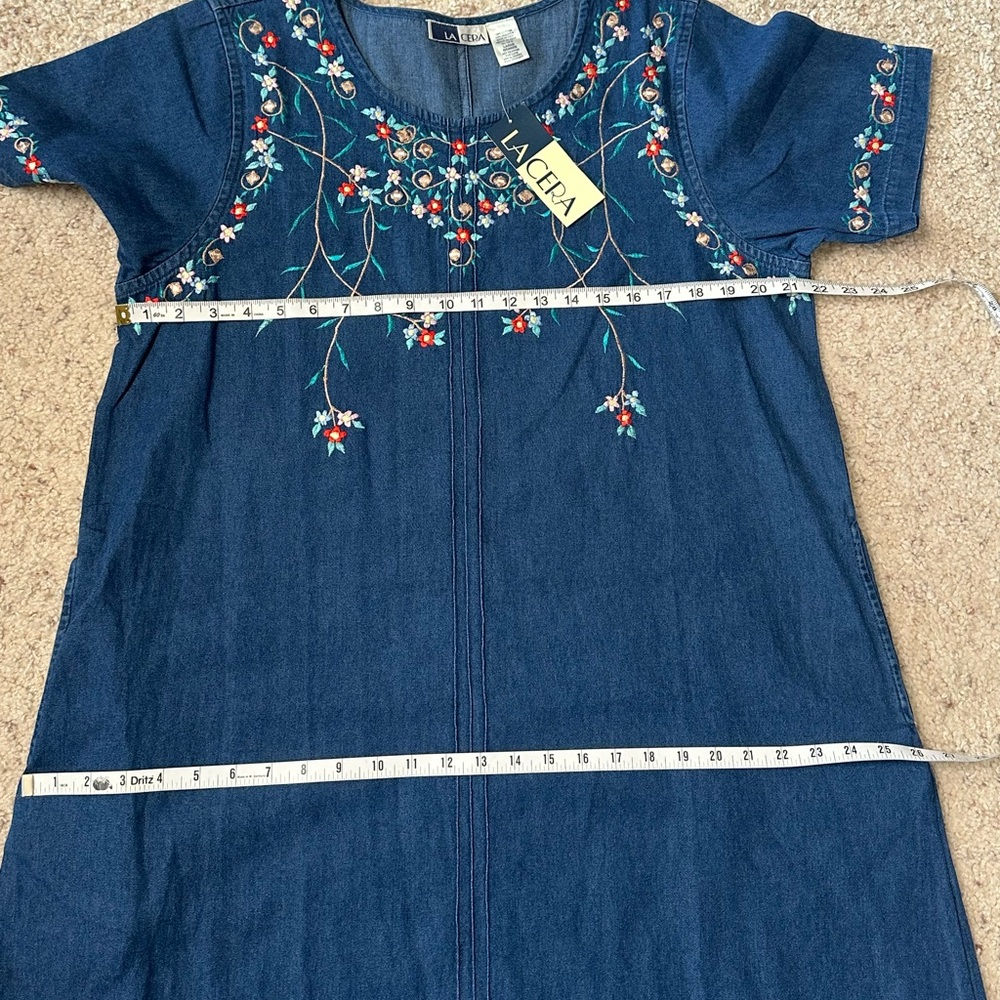 LA CERA Embroidered Denim Blue Cotton Shift Dress NWT Boho Floral Large - Picture 7 of 10